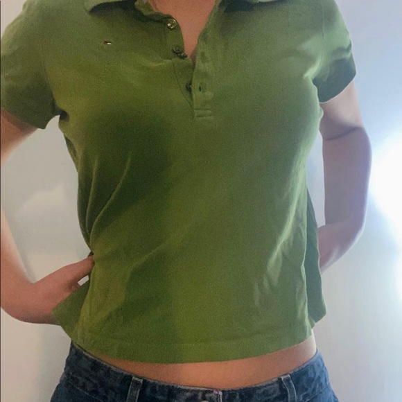 ✿ lime green t- shirt (tommy hilfiger)✿ - Picture 2 of 3